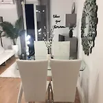 New Chic Appartement *